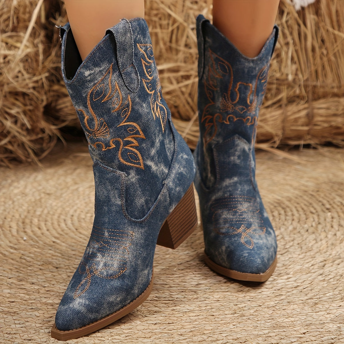 Women's Worn-In Wide Calf Western Cowboy Boots for Weekends – view 3