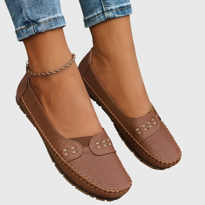 Women's Light-Weight Easy-On Support Shoes – Brown