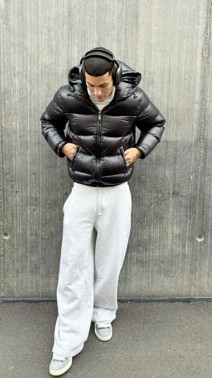 Men's Sherpa Lined Hood-Detail Padded Jacket – view 3