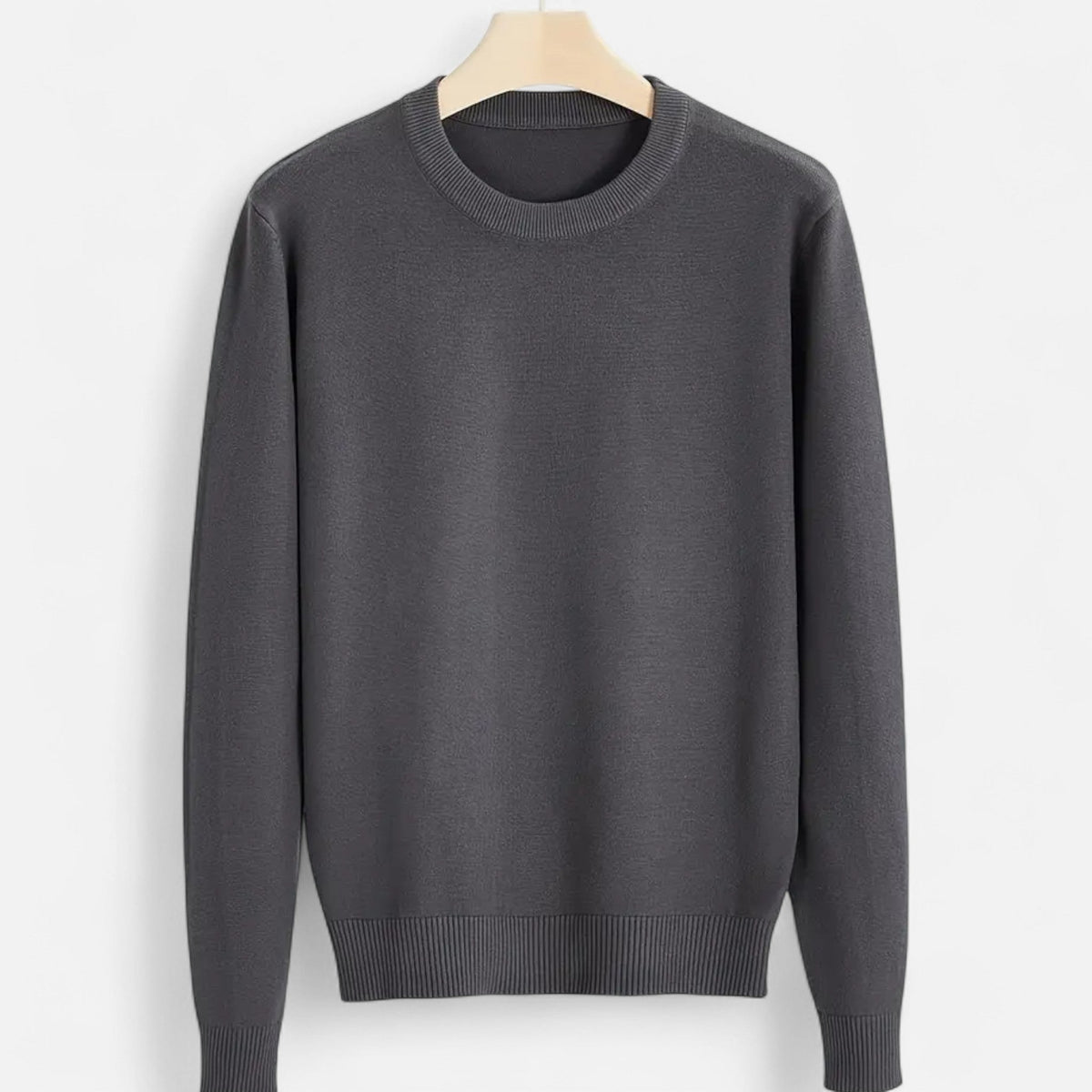 Men's Slim-Cut Round Neck Rib-Knit Pullover – Gray