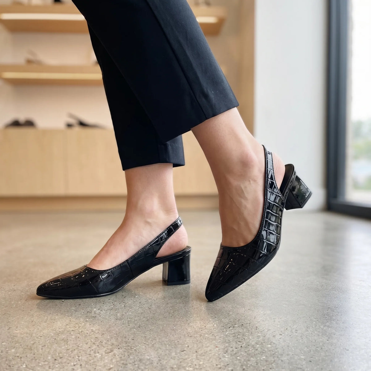 Women's Pointed-Toe Slingback Heels for Walking – view 2