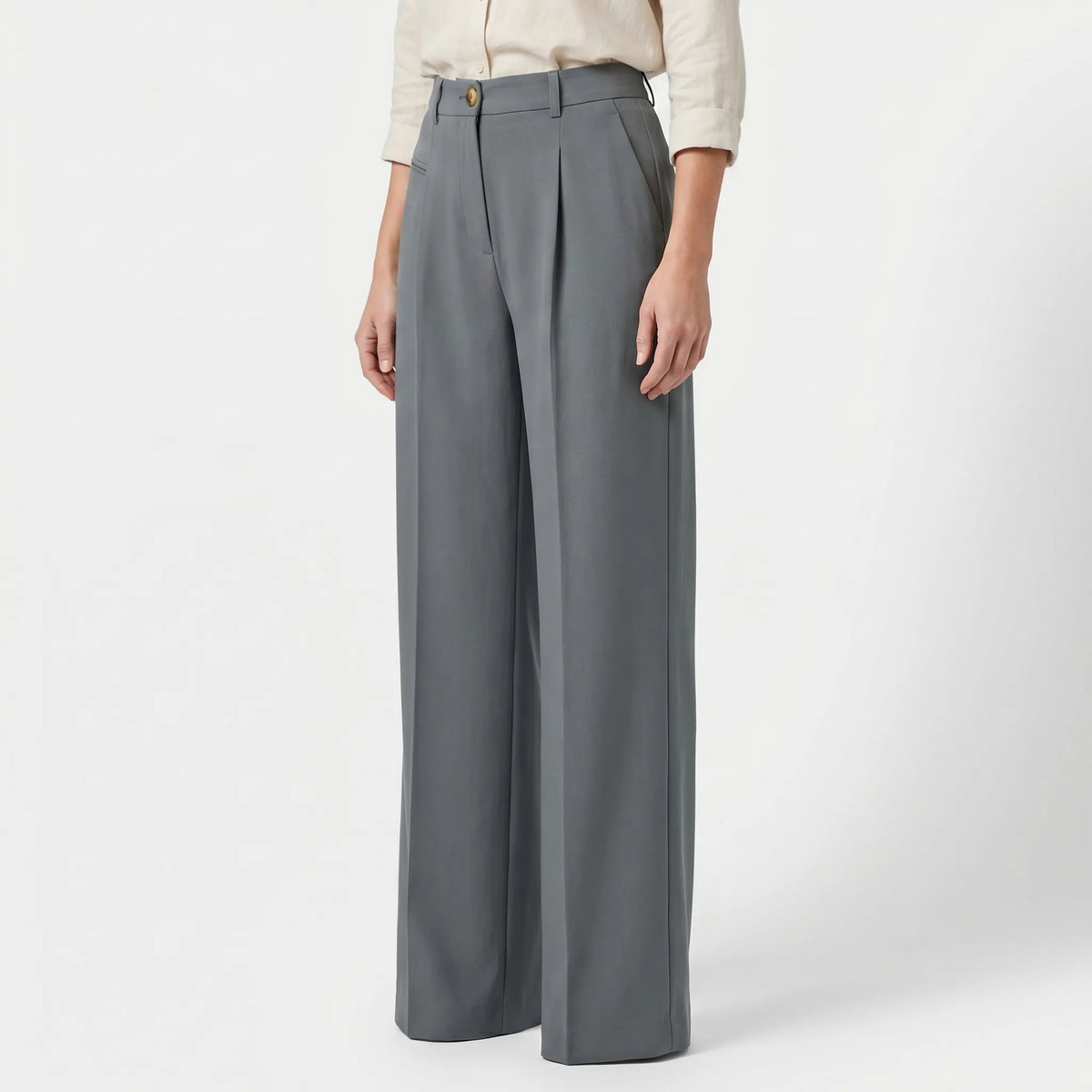 Women's Pleat-Detail Wide-Cut Palazzo Pants – view 3