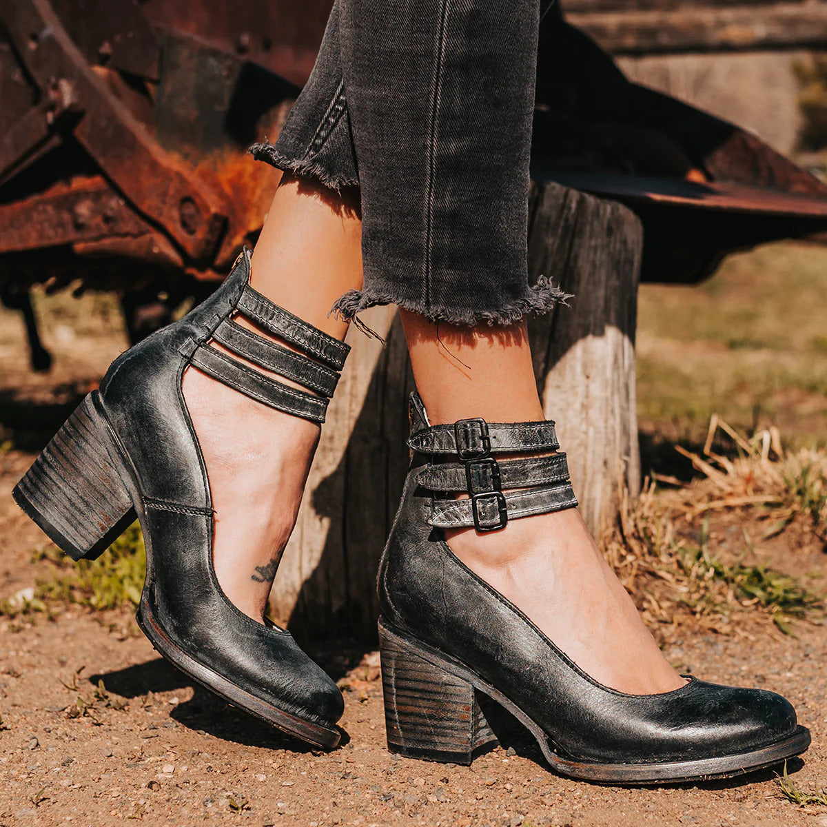 Women's Block-Heel Ankle Strap Boots for Weekends – Black