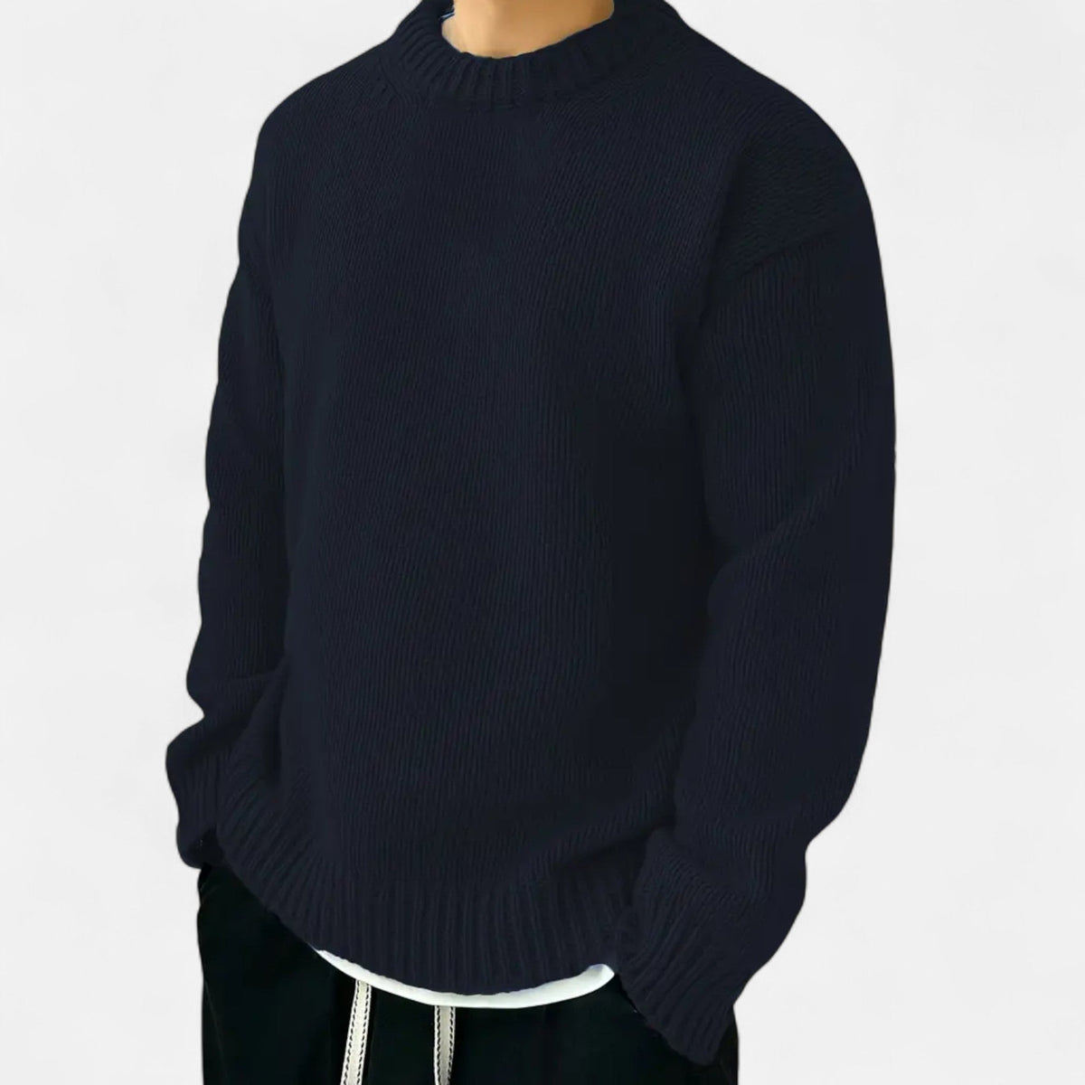 Men's Solid Crewneck Knit Sweater – Navy