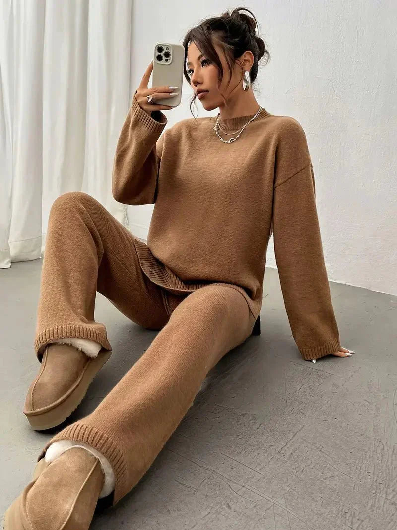 Women's 2 Piece Sweater and Pants Set for Winter – Brown