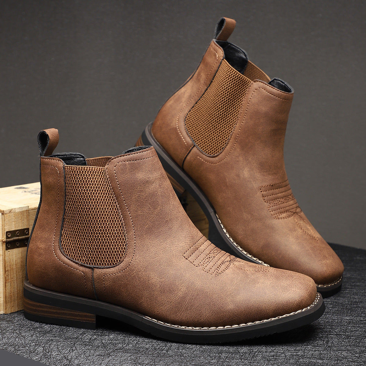 Men's Timeless Leather Chelsea Boots – Brown
