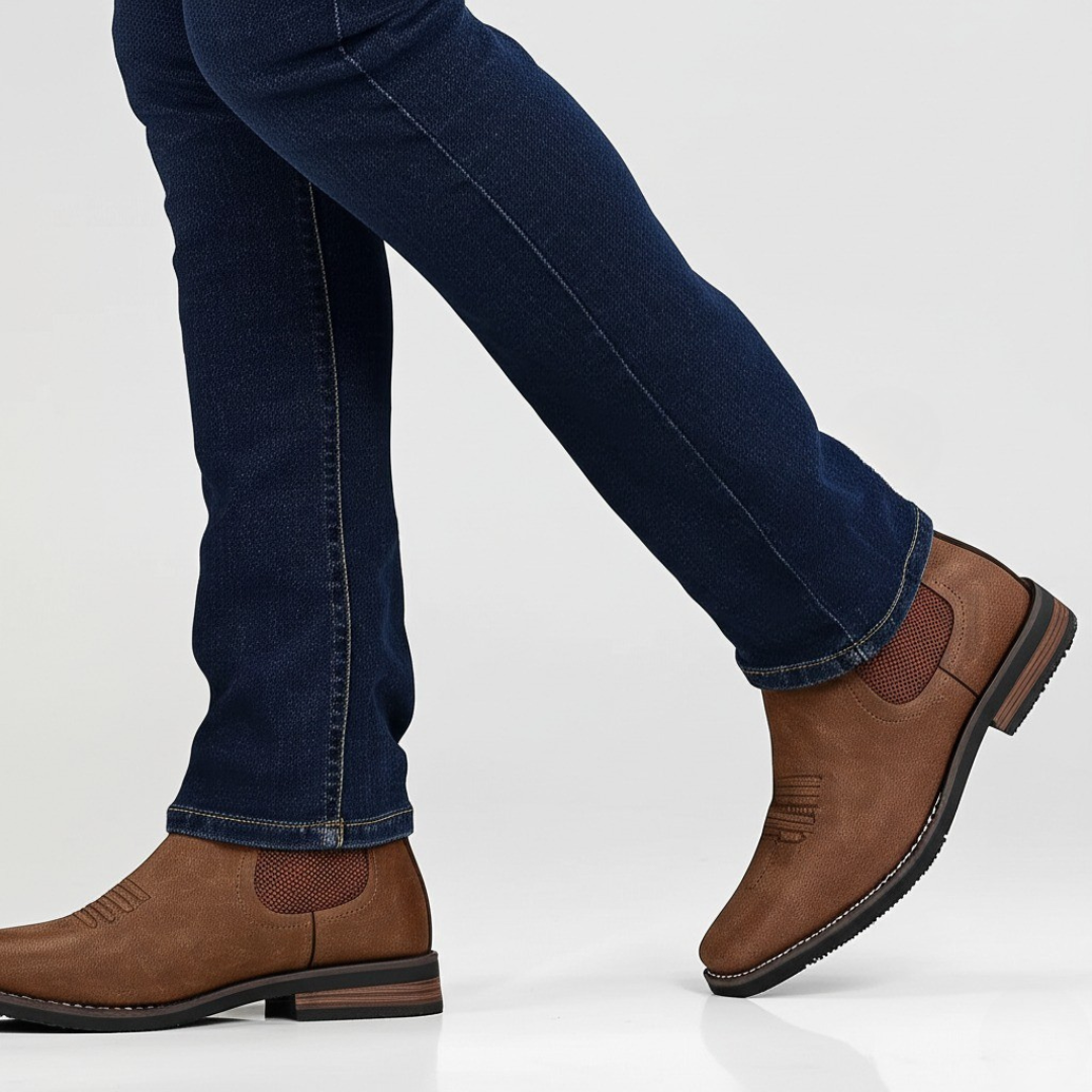 Men's Timeless Leather Chelsea Boots – view 6