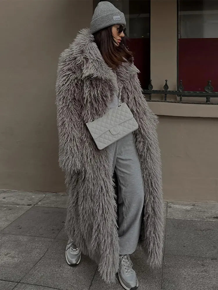Women's Relaxed-Fit Plush Coat – Gray