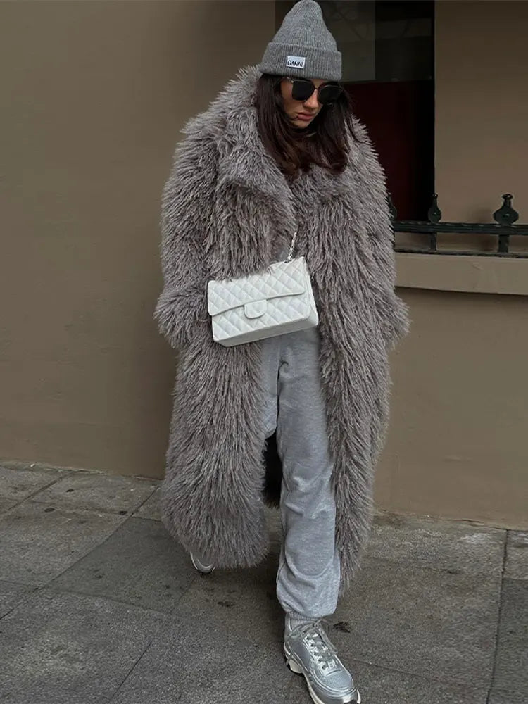 Women's Relaxed-Fit Plush Coat – view 2