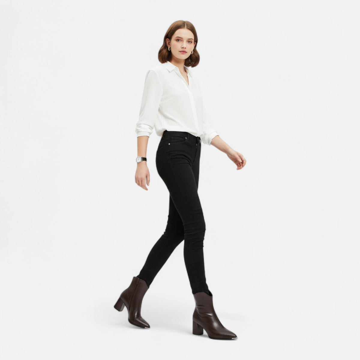 Women's Pointed-Toe Leather Chelsea Boots for Evening Wear – view 2