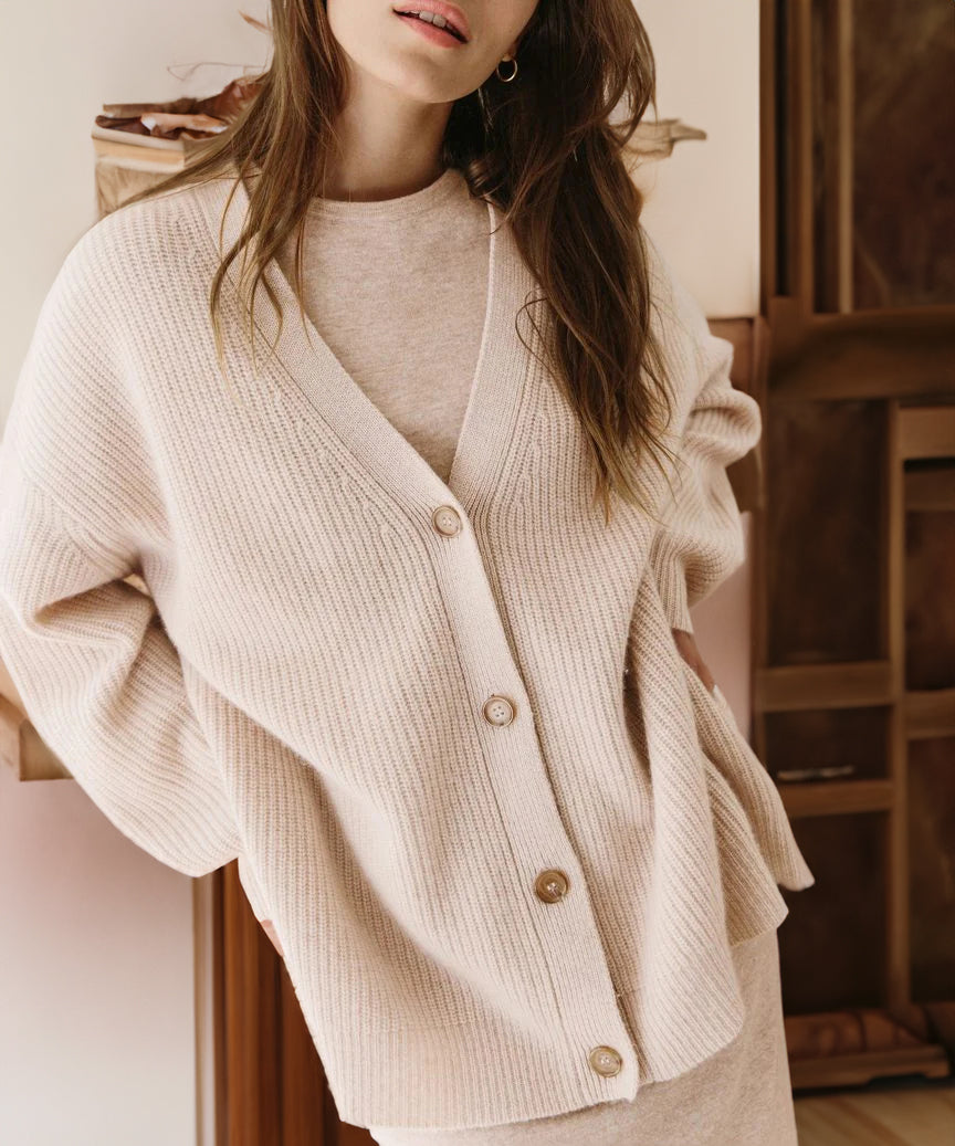 Women's Loose-Fit Knit Cardigan – Light Pink