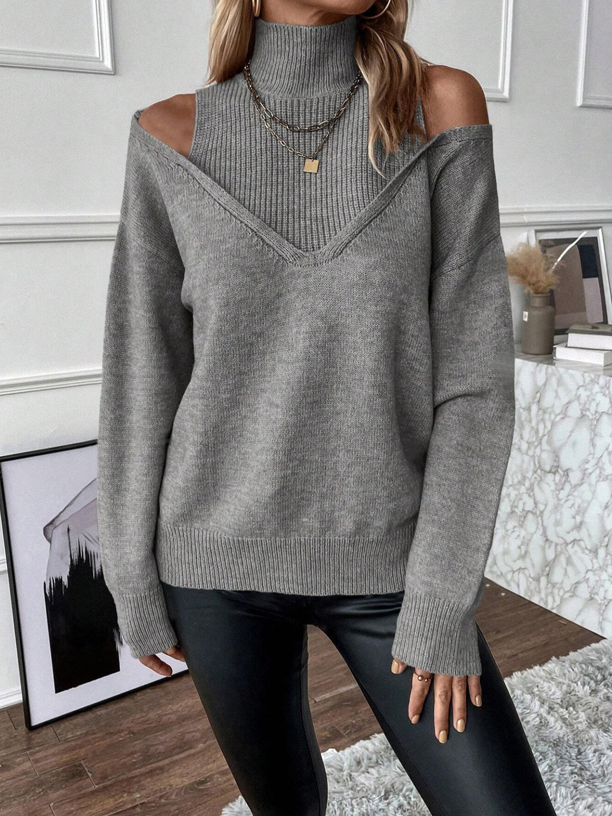 Women's Cold-Shoulder Roll-Neck Knit Pullover – Gray