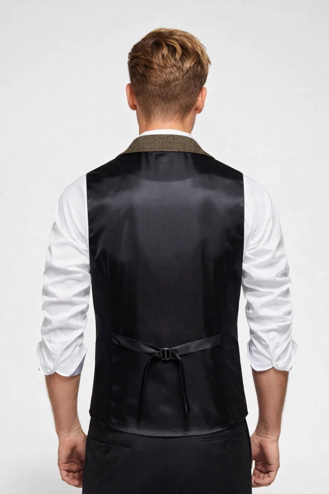 Men's Fitted Notch Lapel Vest – view 4