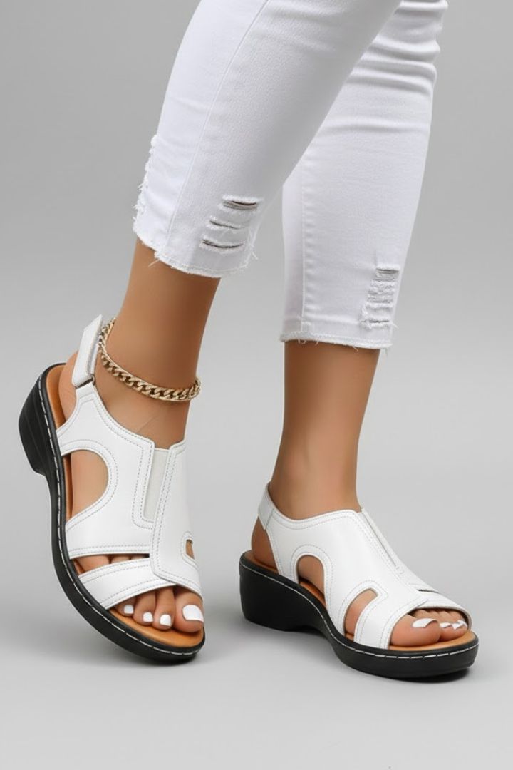 Women's Support Cutout Platform-Sole Sandals – White