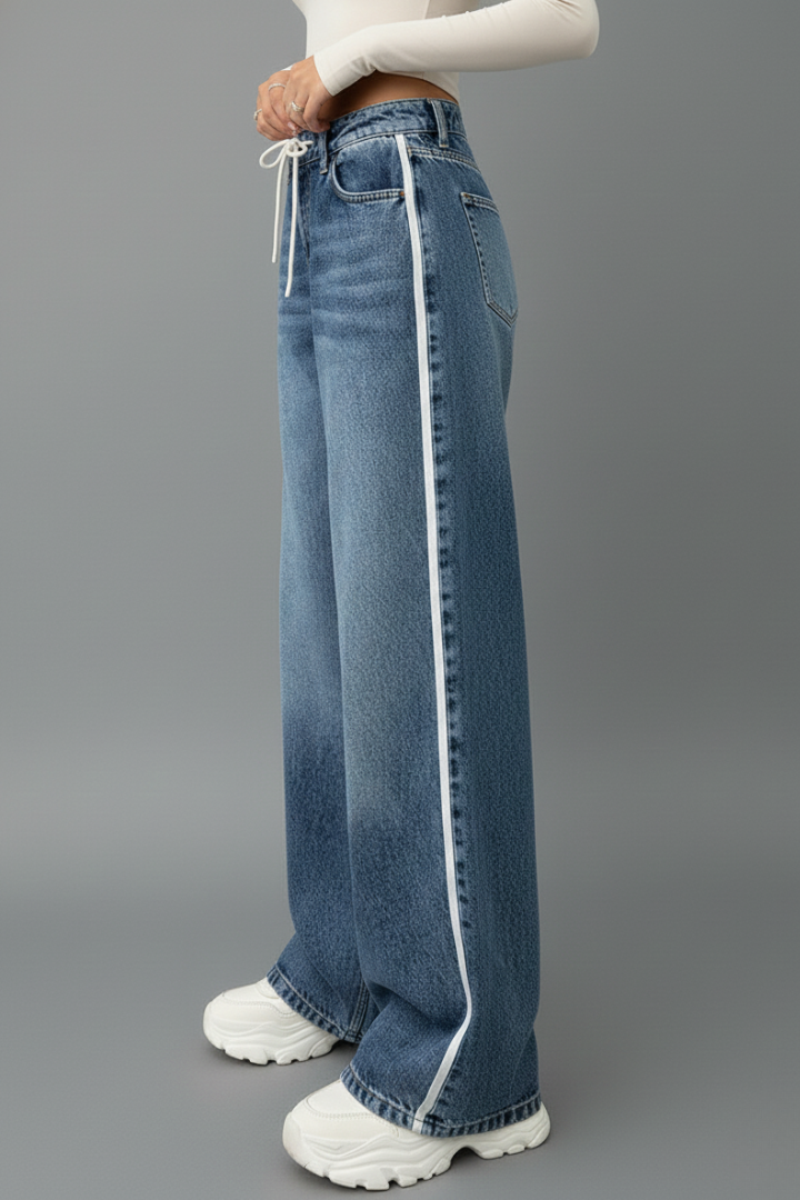 Women's Tie-Waist Wide-Cut Jeans – view 5