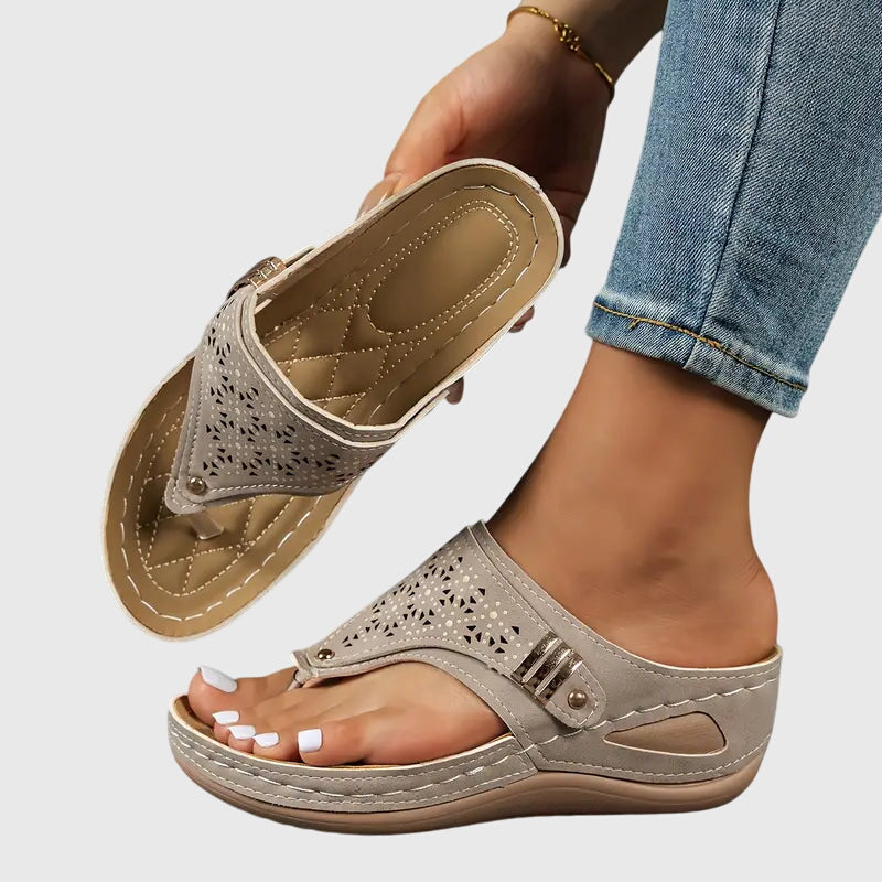 Women's Support Cut-Out Pull-On Sandals – Khaki
