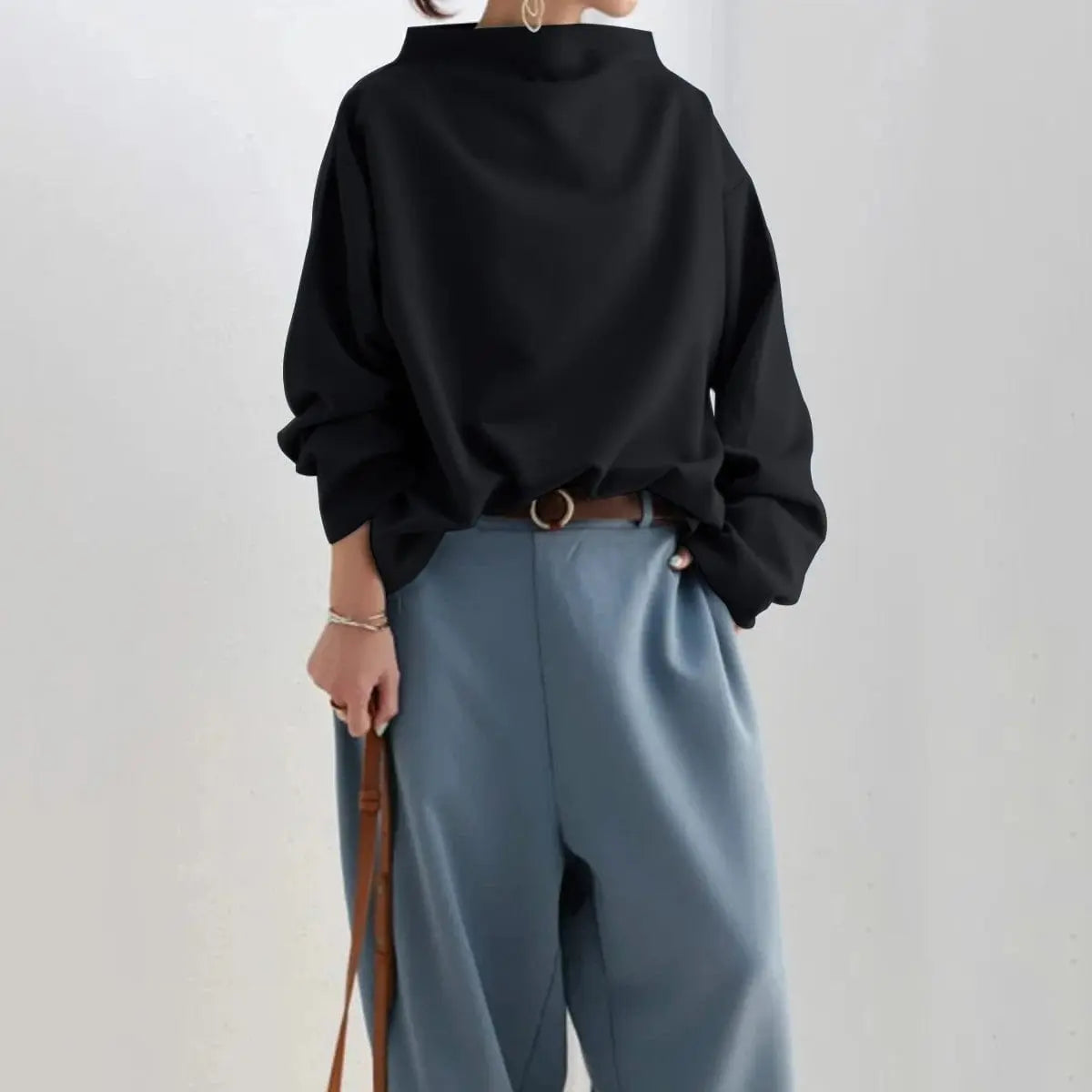 Women's Loose-Fit Roll Neck Knit Top – view 5
