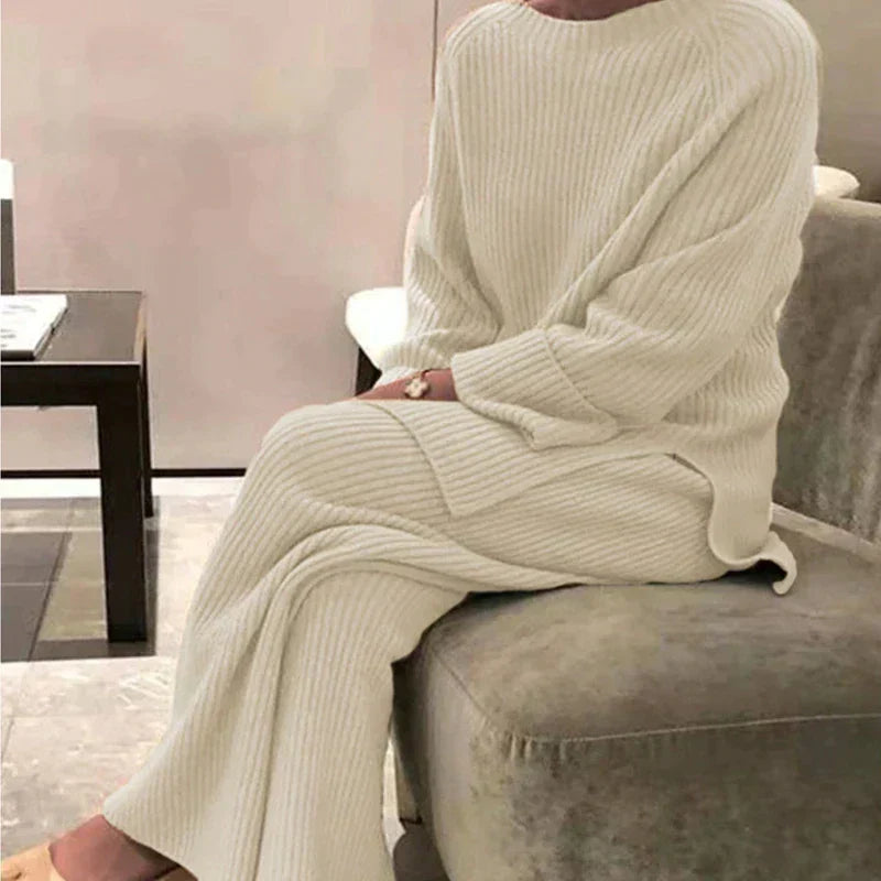 Women's Rib-Knit Sweater and Wide-Cut Trouser Set – Beige