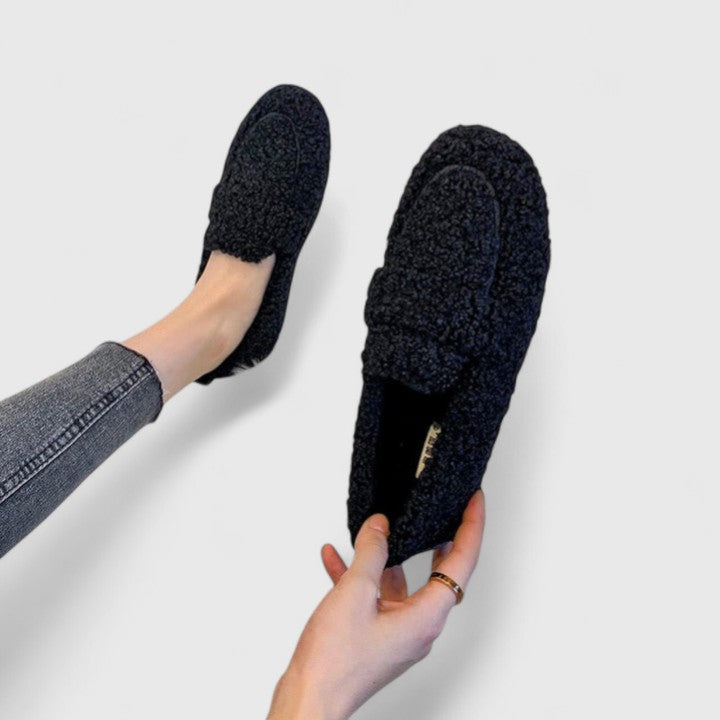 Women's Cozy Lined Support Loafers – Black