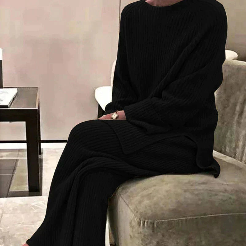 Women's Rib-Knit Sweater and Wide-Cut Trouser Set – Black