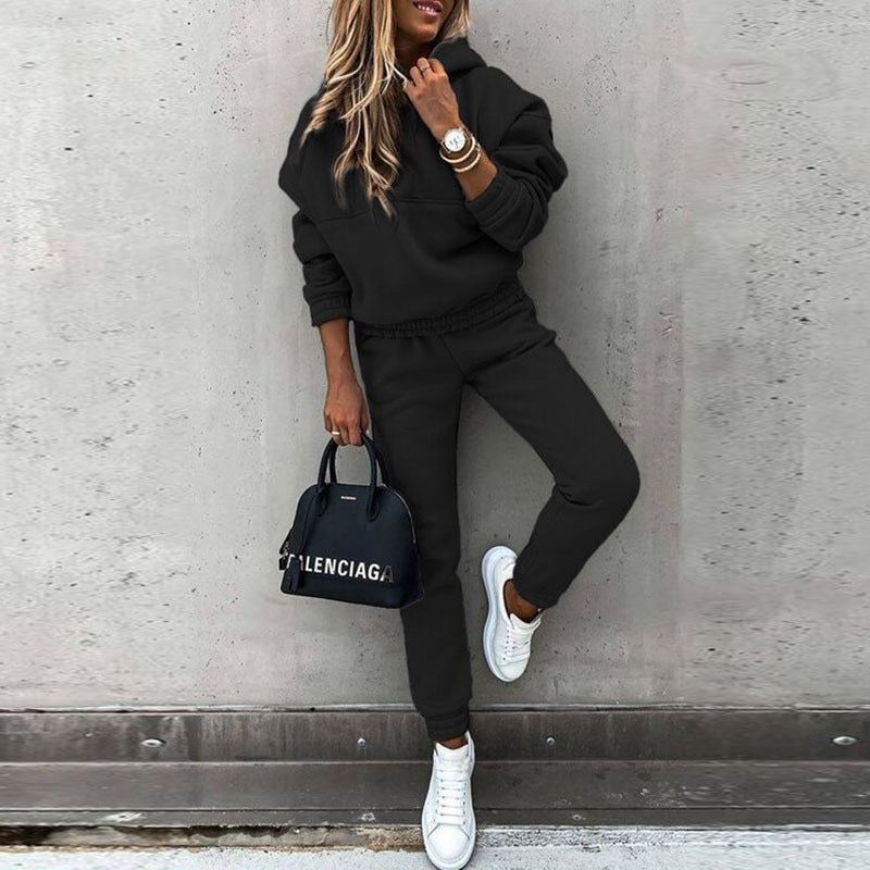 Women's Pullover Hoodie and Slim-Tapered Jogger Two Piece Set – Black