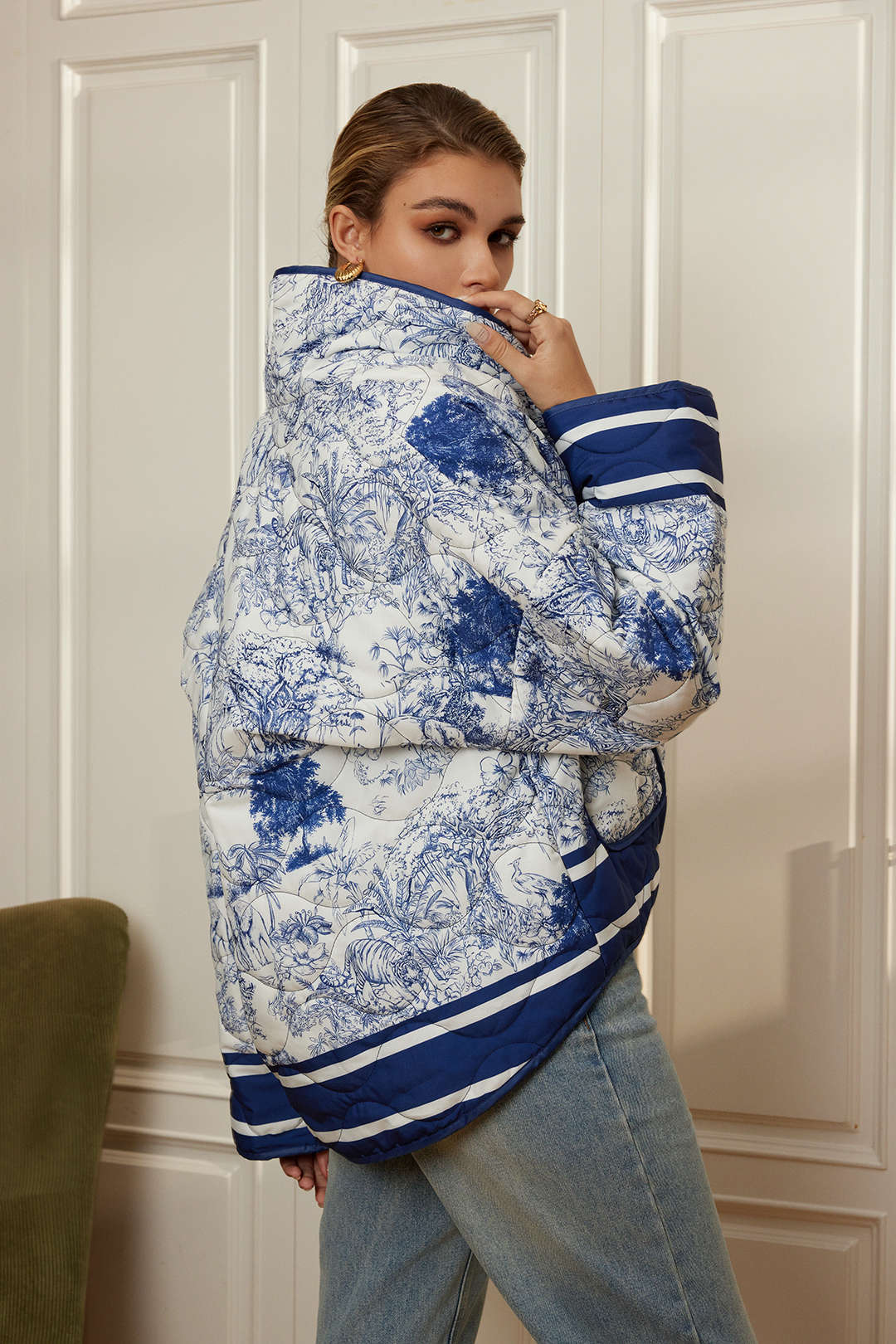 Women's Padded Flower-Print Jacket with Wide Sleeves – view 5