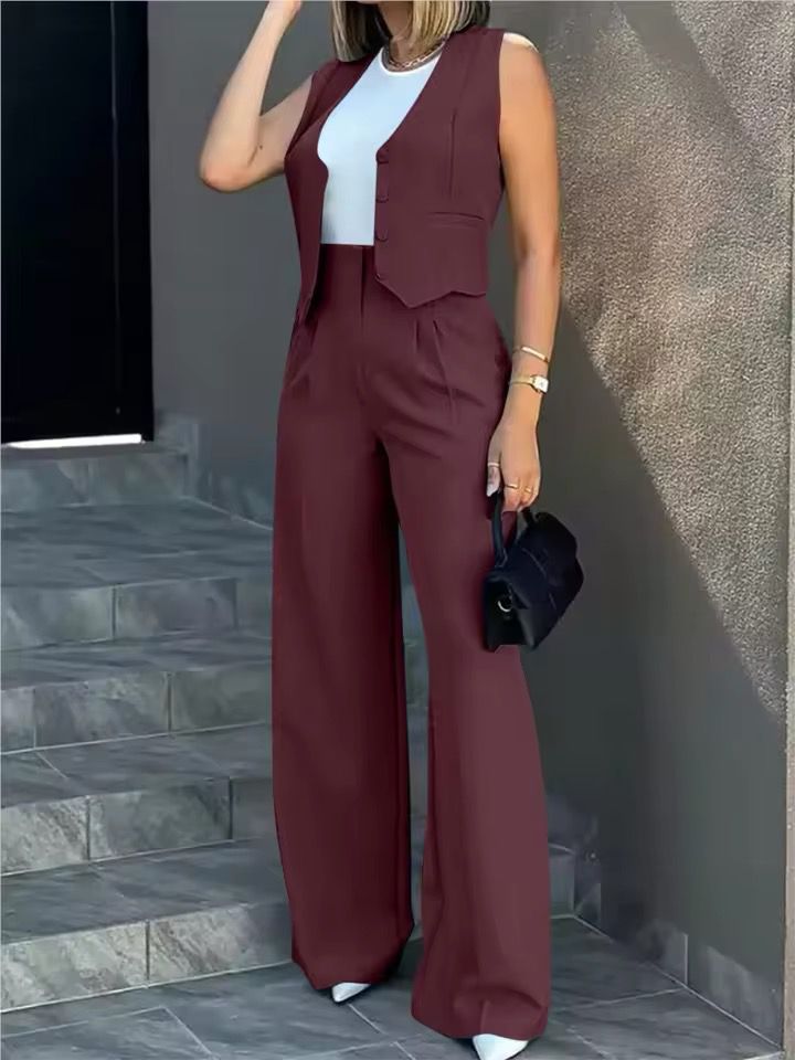 Women's Fitted Waistcoat and Flared-Leg Trouser Set – Wine Red
