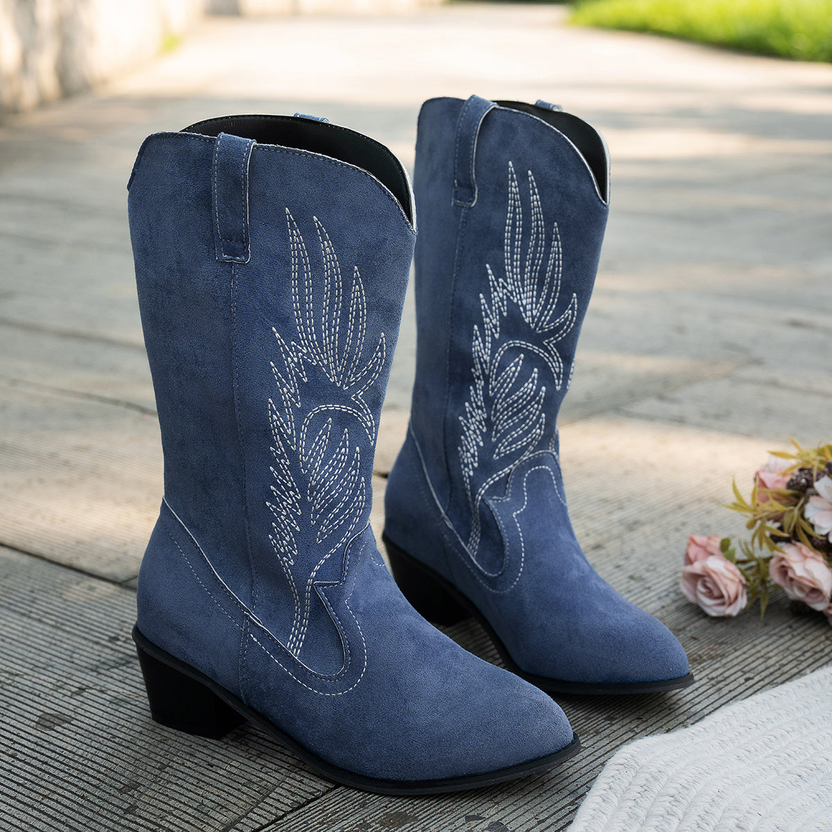 Women's Wide Calf Western Cowboy Boots for Walking – view 6