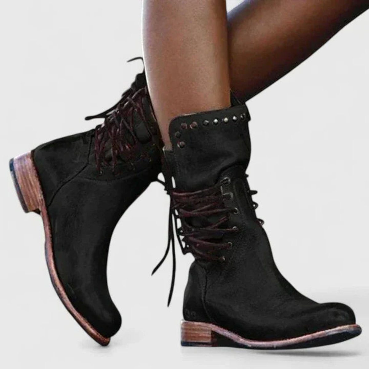 Women's Laced Block-Heel Leather Boots – Black