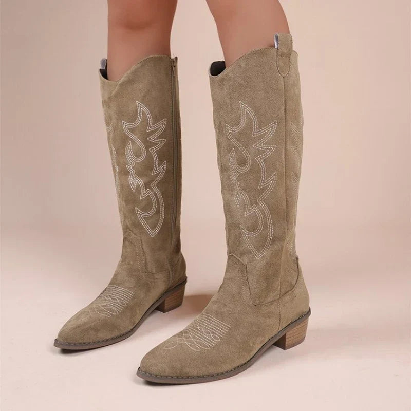Women's Wide Calf Flat-Sole Heel Western Cowboy Boots – view 4