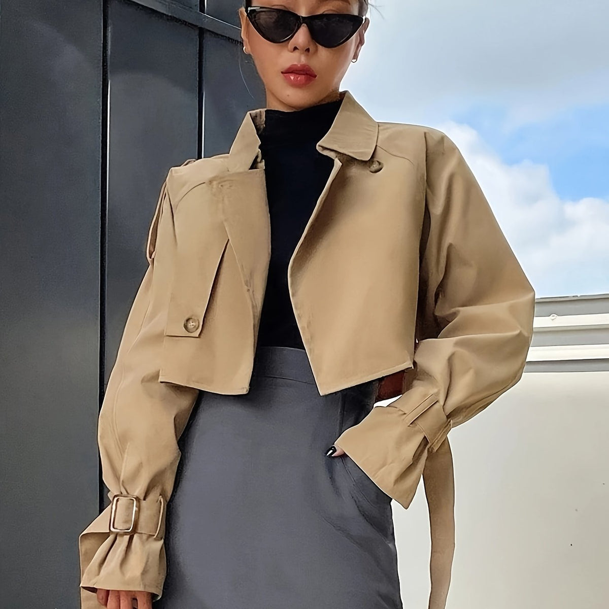 Women's Crop-Length Trench Jacket with Buckled Cuffs – view 1