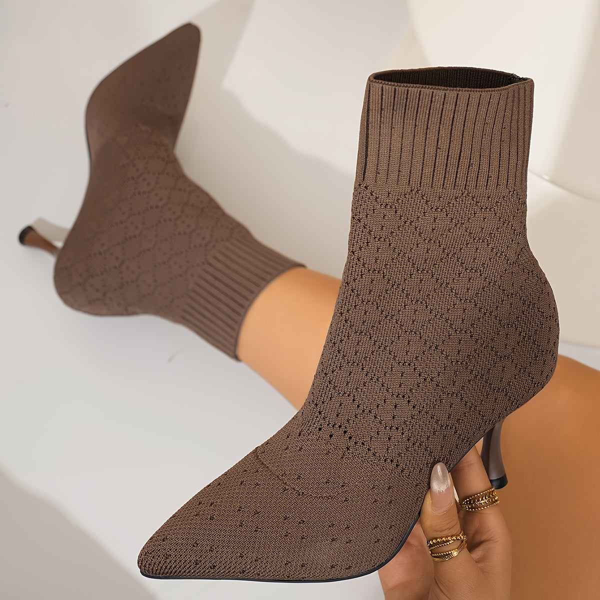 Women's Stretchy Pointed-Toe Booties – Dark Brown