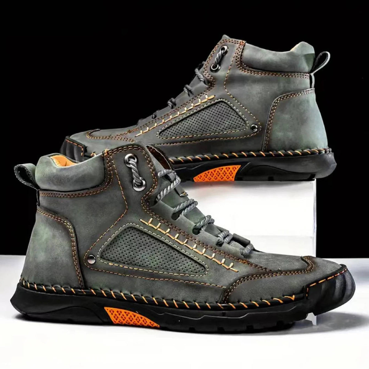 Men's Hand-Stitched Laced Outdoor Boots – Olive Green