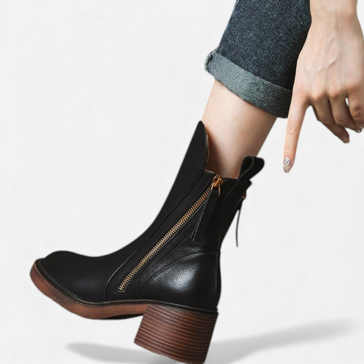 Women's Timeless British Style Leather Booties – Black
