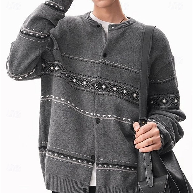 Men's Geometric Pattern Button-Front Holiday Knit Cardigan for Winter – view 4