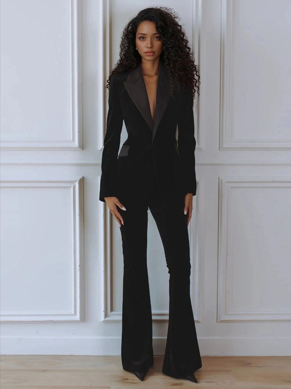 Women's Velour-Finish Blazer Flare Pants Set – Black