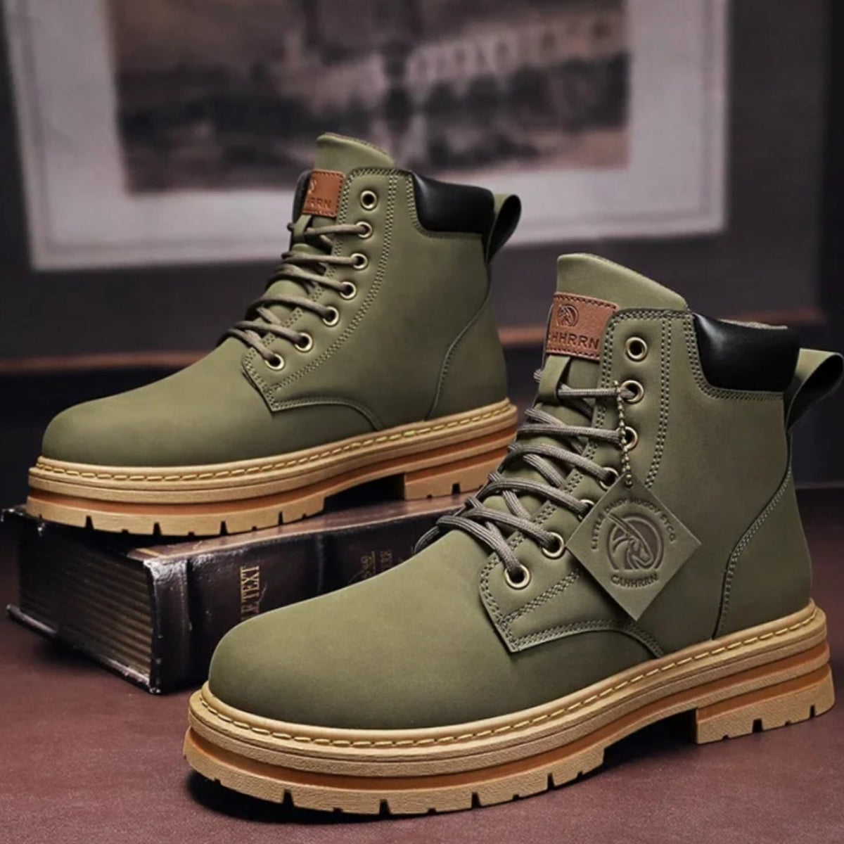 Men's Heavy-Duty Laced Ankle Boots with Lugged Sole – view 5