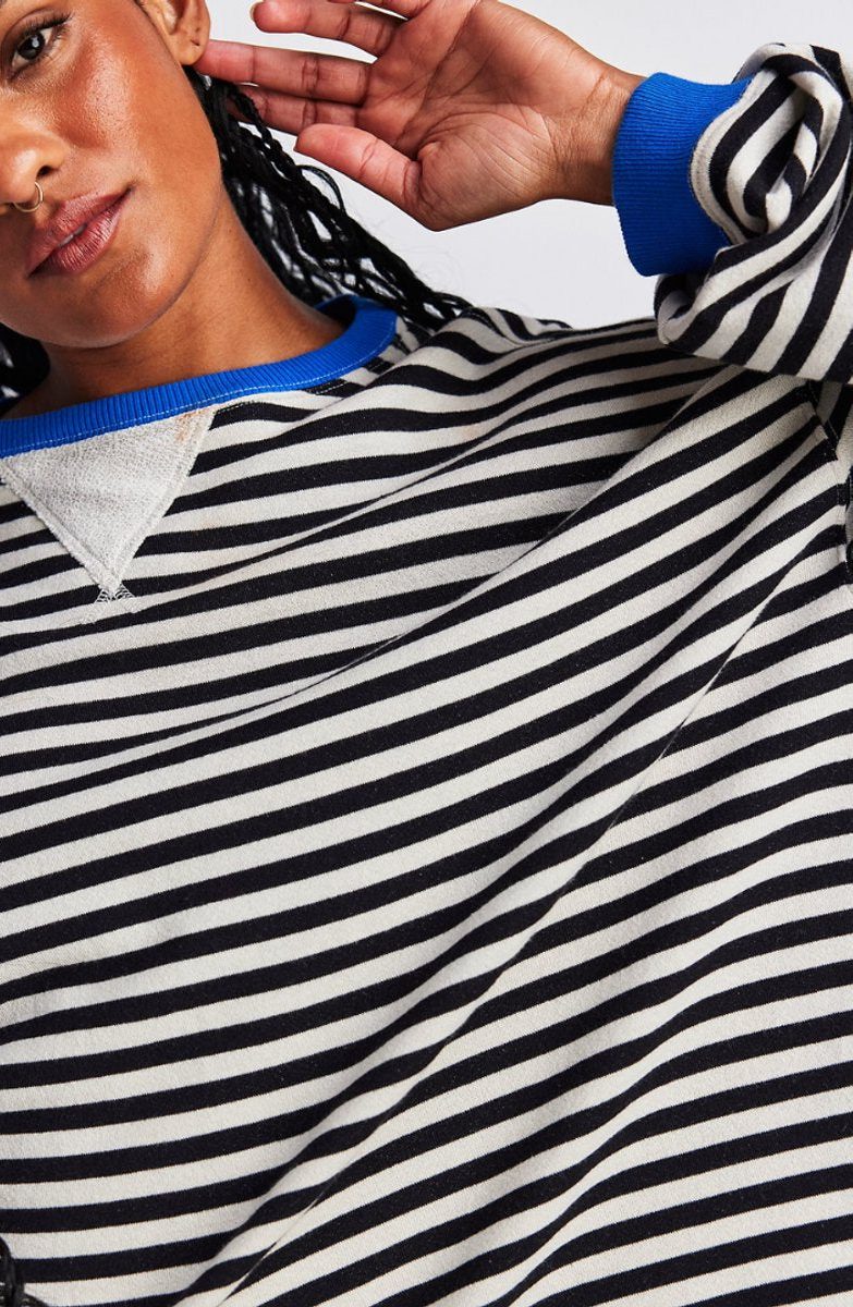 Women's Stripe-Detail Loose-Fit Knit Pullover – view 7