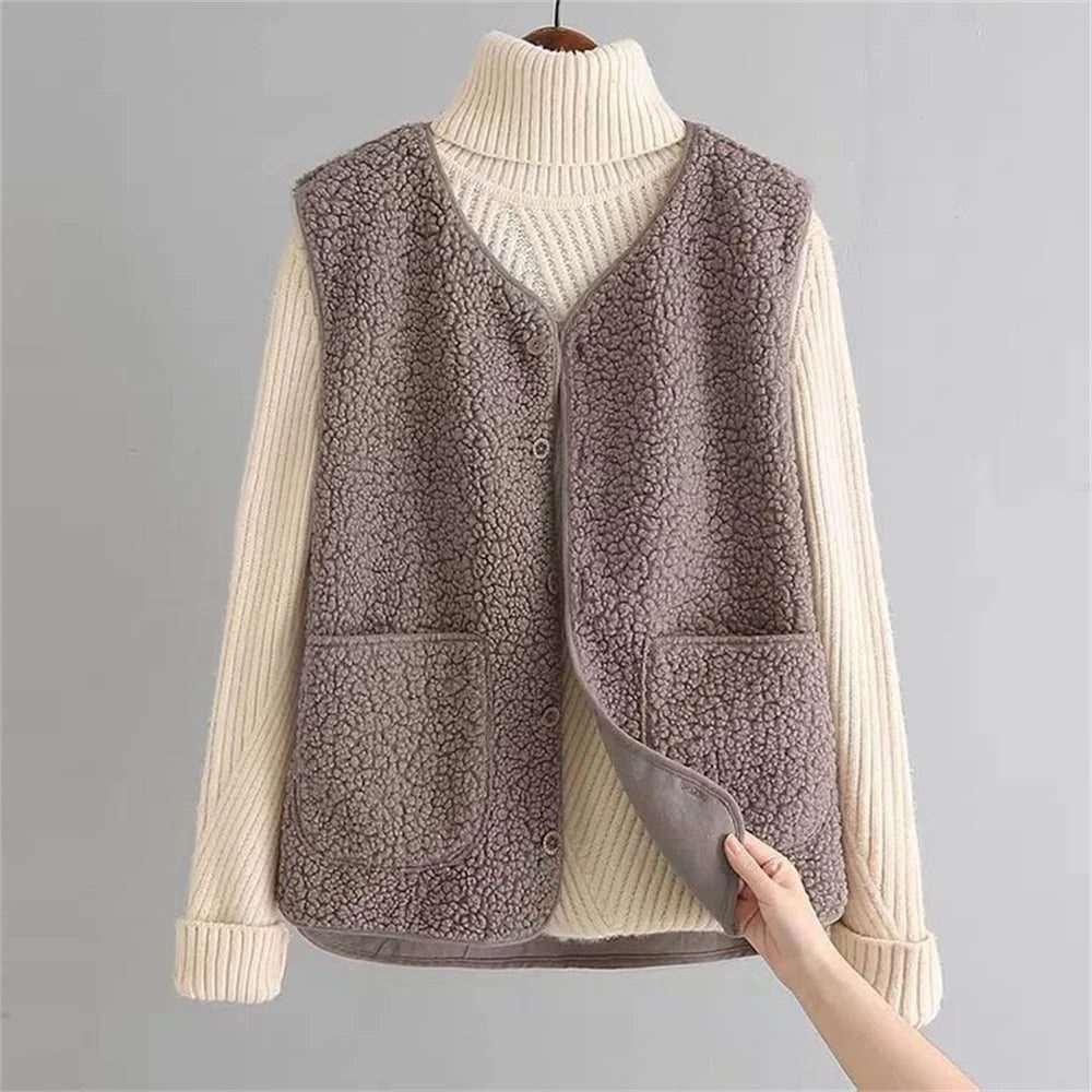 Women's Rib-Knit Button-Up Vest – Khaki