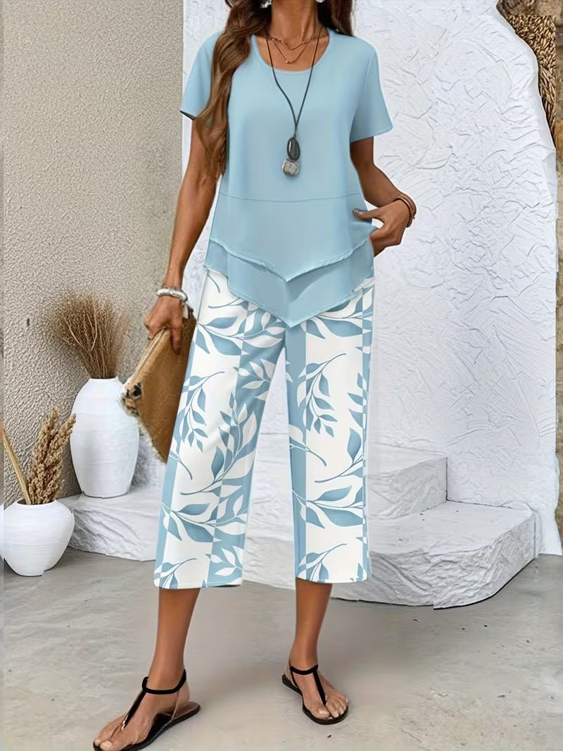 Women's Leaf Print Capri Two-Piece Set for Fall – Light Blue