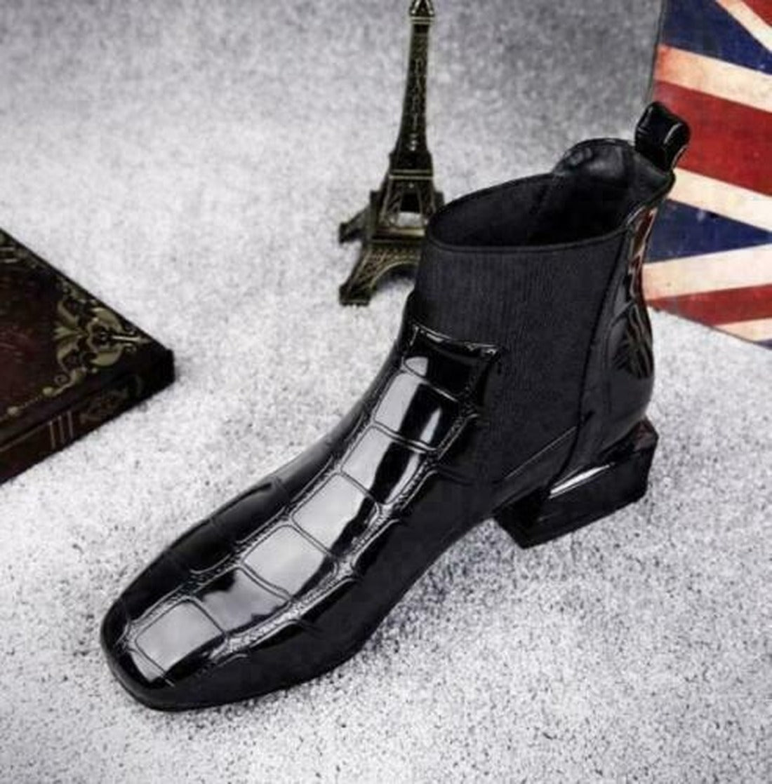Women's Flexible Rubber-Sole Leather Boots for Everyday Wear – view 5