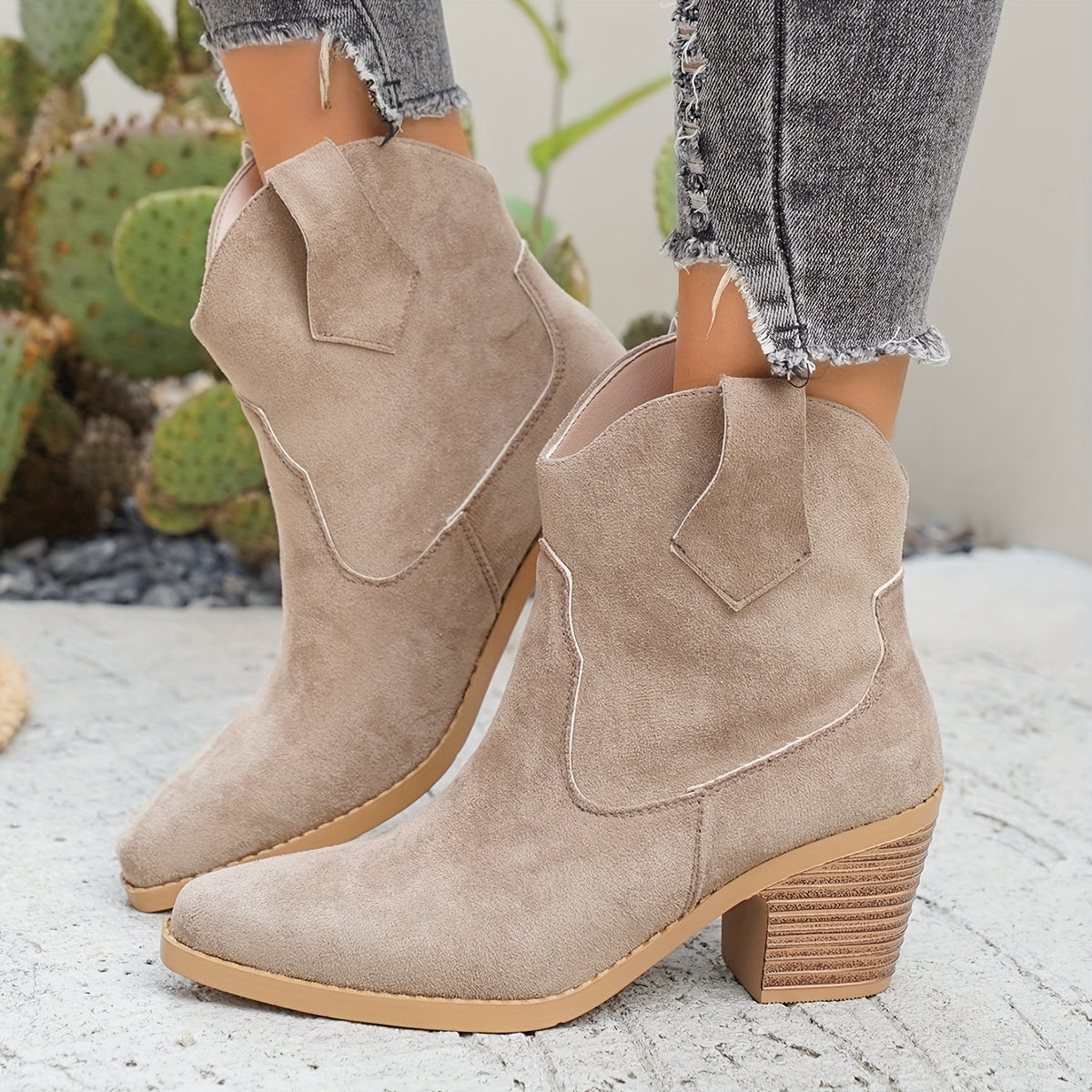 Women's Western Slip-On Chelsea Booties – view 1