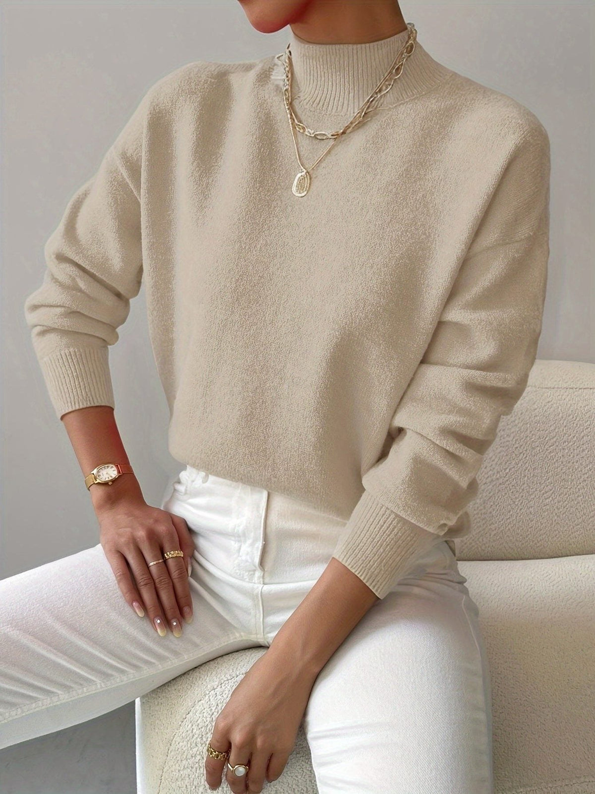 Women's Rib-Knit Roll Neck Knit Pullover – Beige