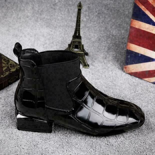 Women's Flexible Rubber-Sole Leather Boots for Everyday Wear – view 2