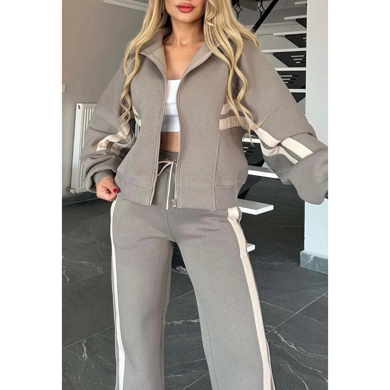 Women's Contrast Stripe Full-Zip Flared-Leg Tracksuit Set – view 7