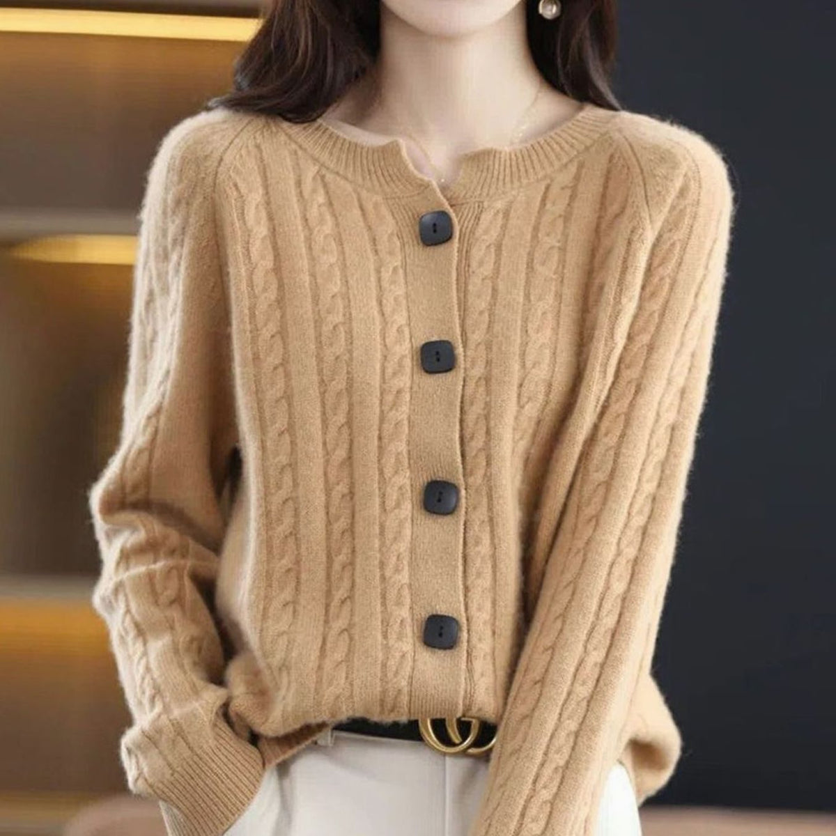 Women's Cable-Stitch Button-Front Easy-Fit Knit Cardigan – Camel