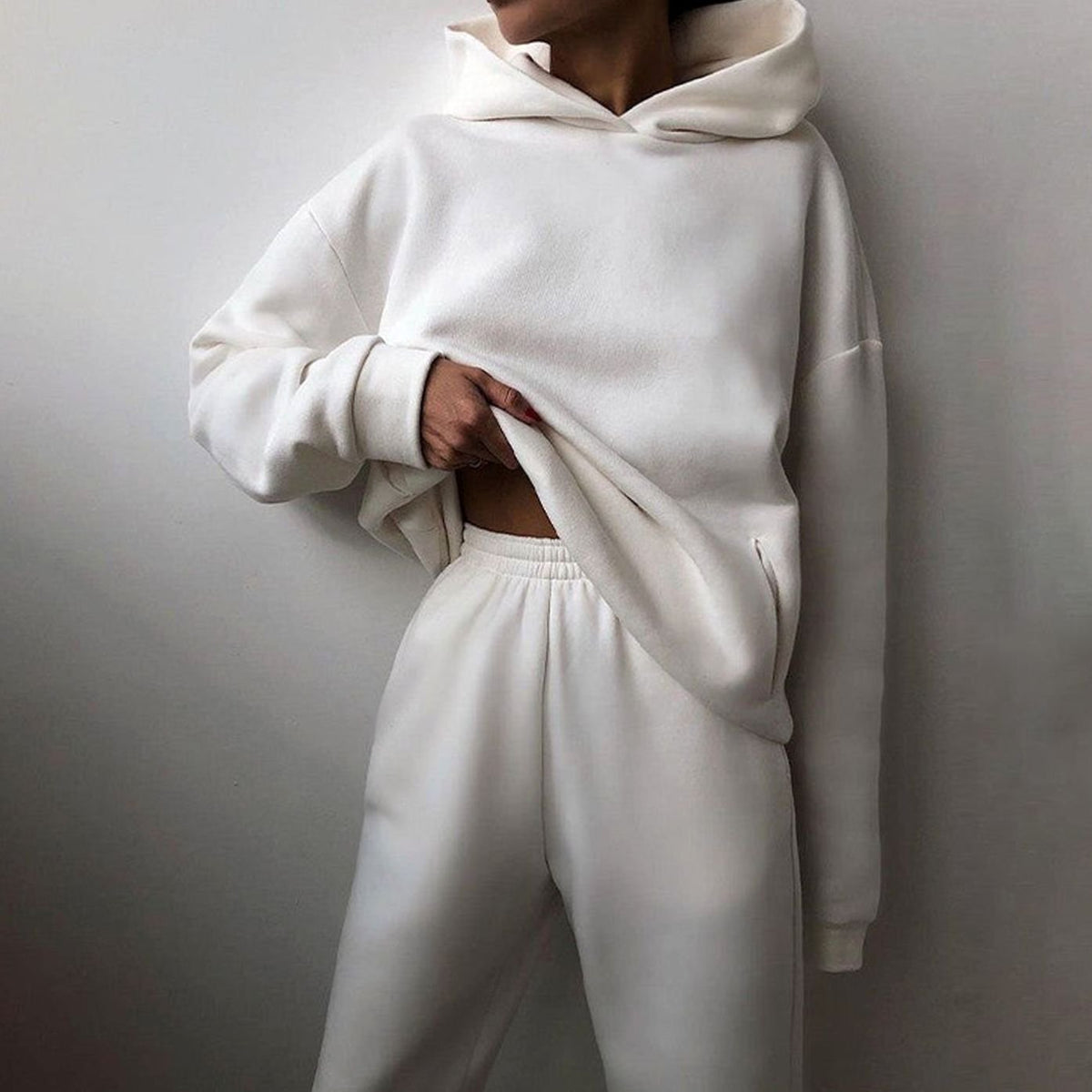 Women's Everyday Loose-Fit Hoodie Jogger Set – White