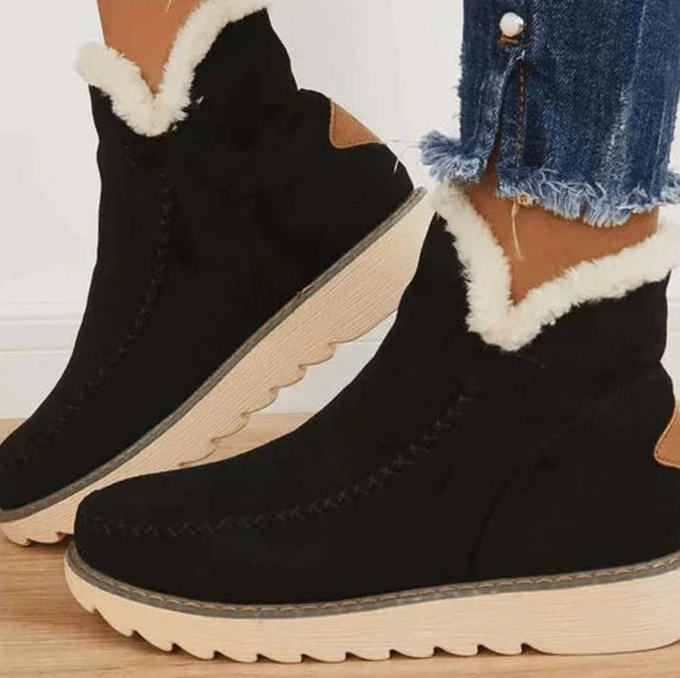 Women's Faux-Fur Lined Easy-On Cold-Weather Booties – Black