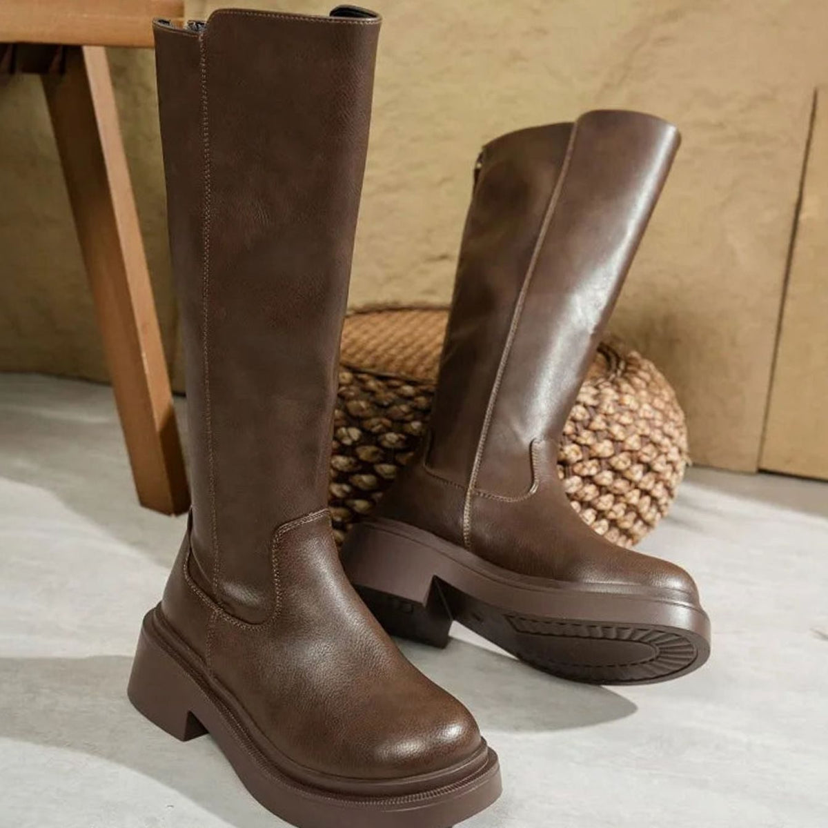 Women's Chunky-Knit Platform-Sole Knee-High Boots – Brown