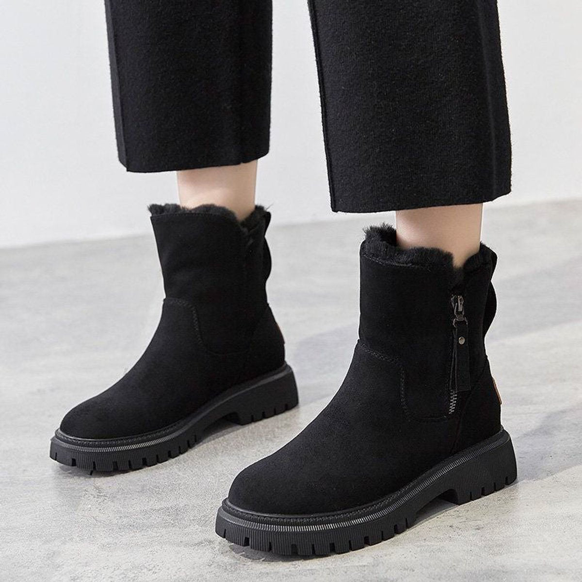 Women's Fleece-Backed Suede-Finish Pull-On Cold-Weather Booties – Black